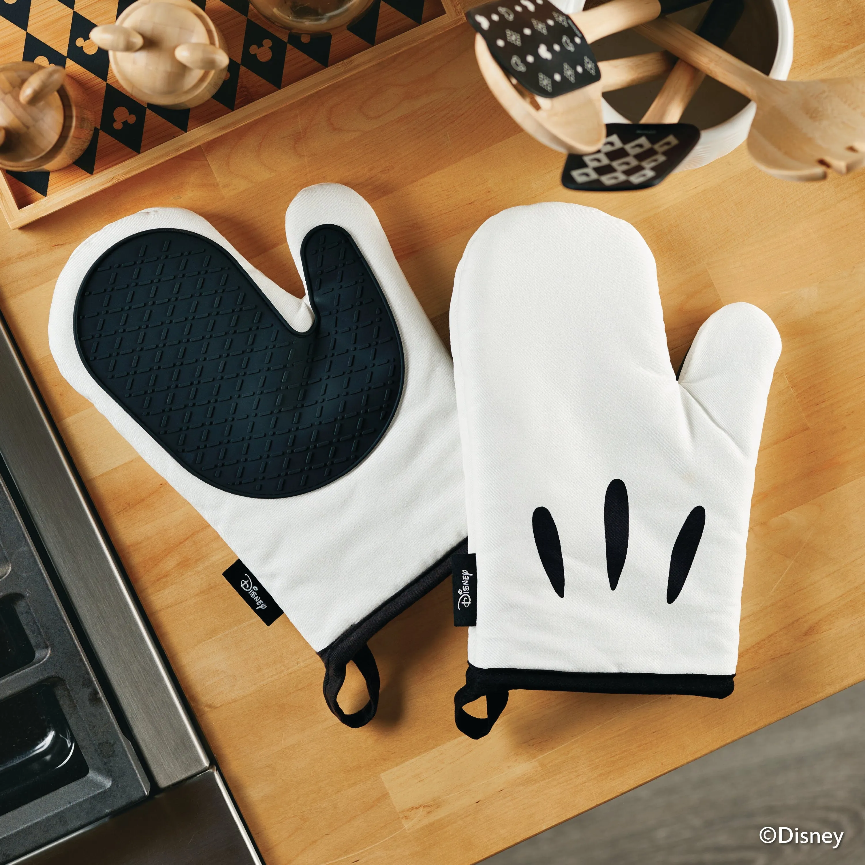 2-Piece Mickey Glove Oven Mitts