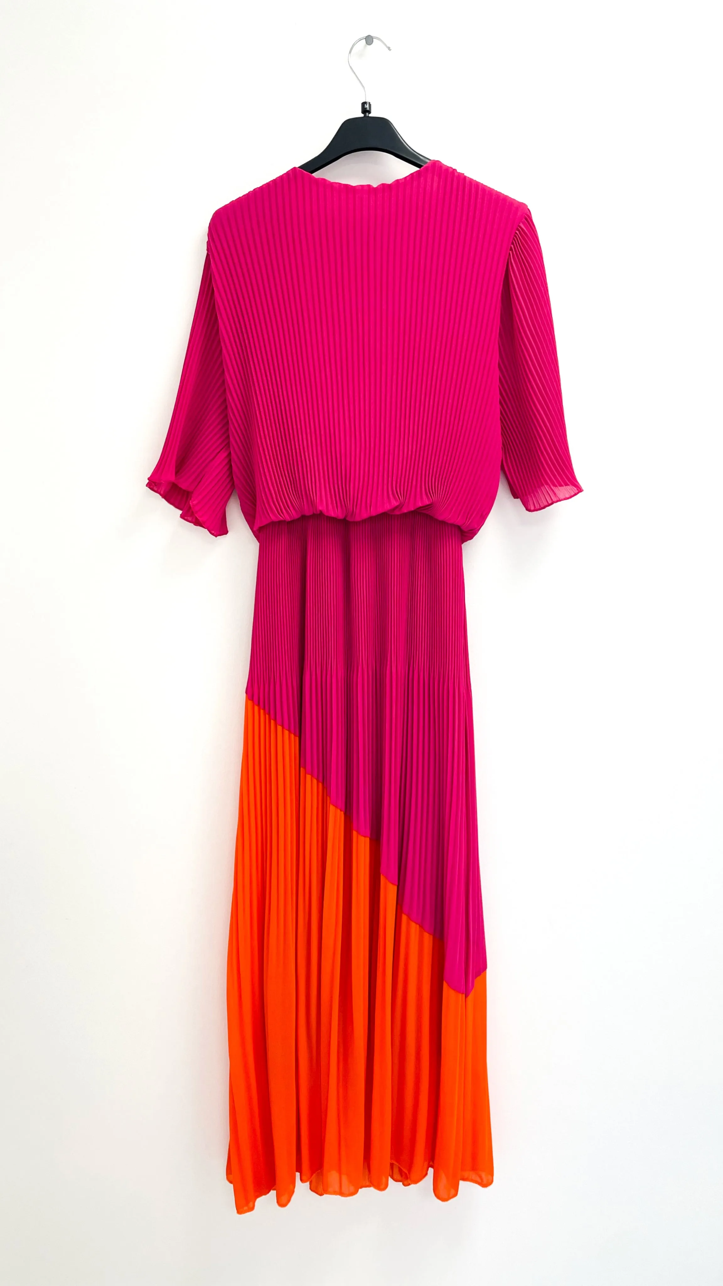 A1656 Pink/Orange Loose Top Pleat Dress