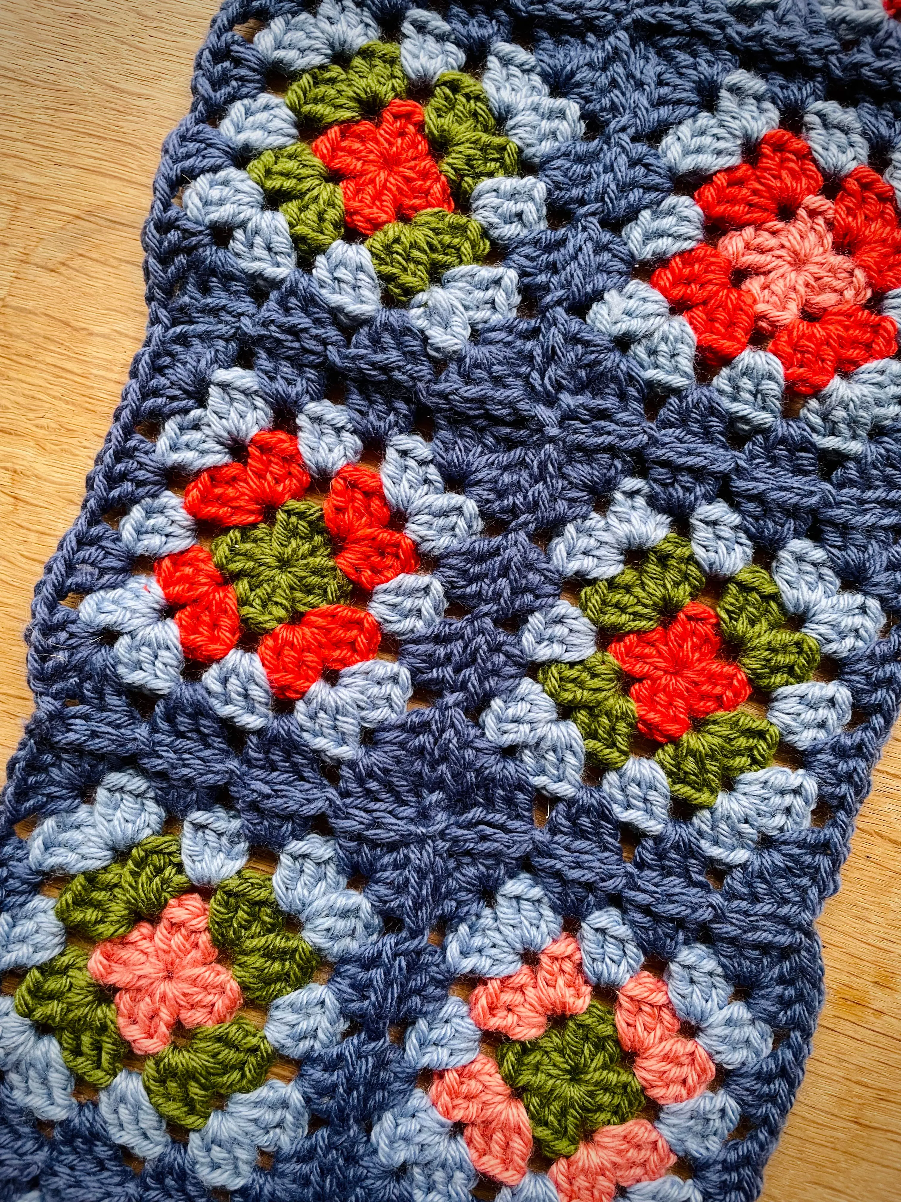 EARLYMADE Hand-knitted Granny Squares Scarf — MULTI / BLUE — UNIQUE — LAST PIECE