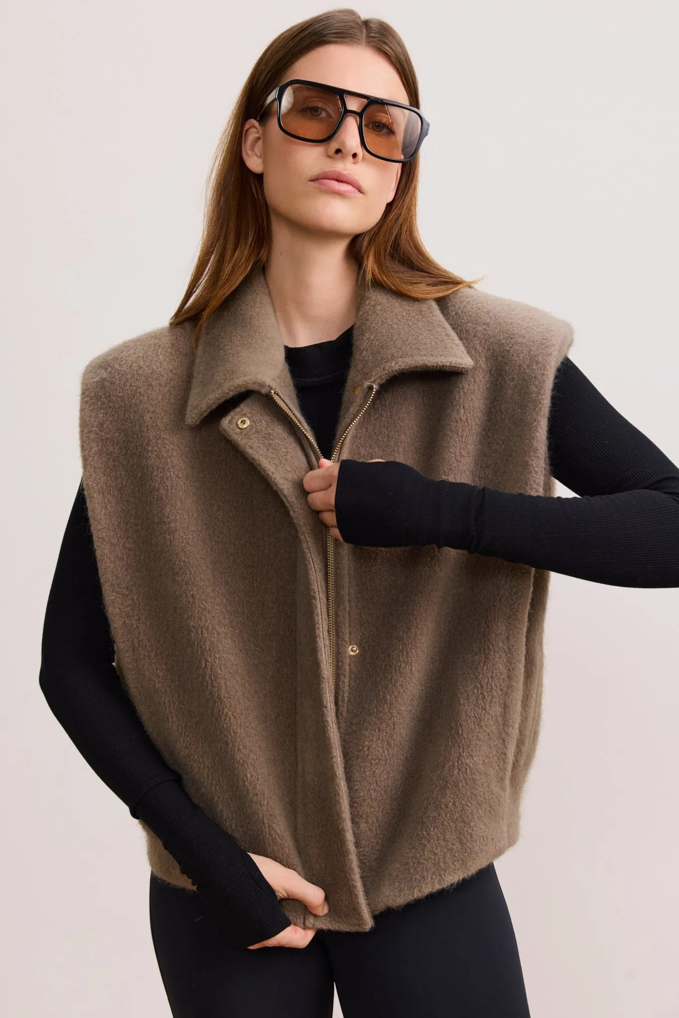 JUNE vegan mohair vest - Truffle