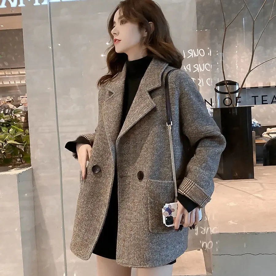 Oversized Wool Coat with Classic Design