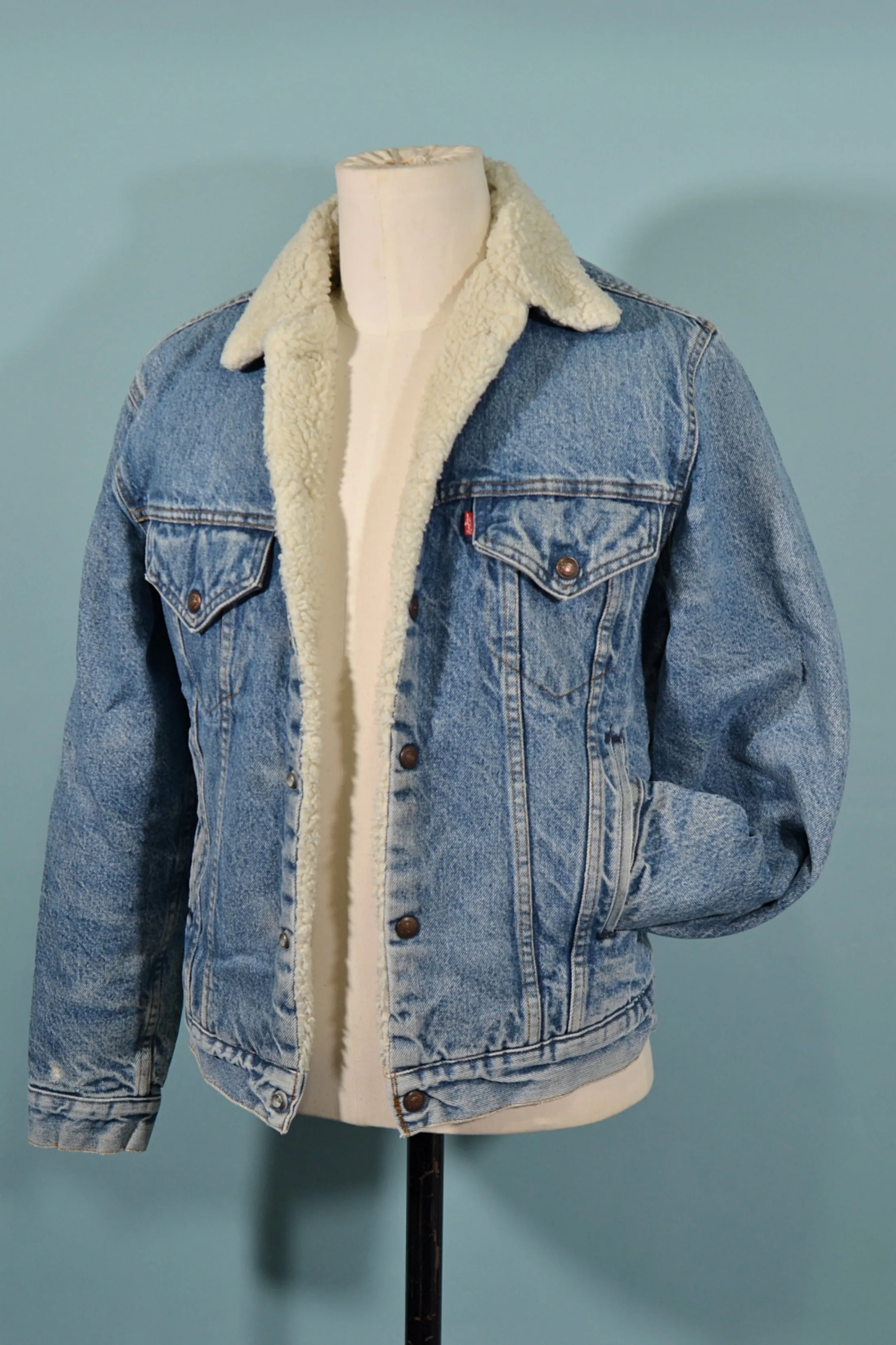 SOLD Vintage Levis Denim Sherpa Jacket, Trucker Jacket 36L